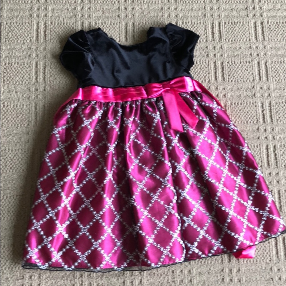 Girls size 5 dress